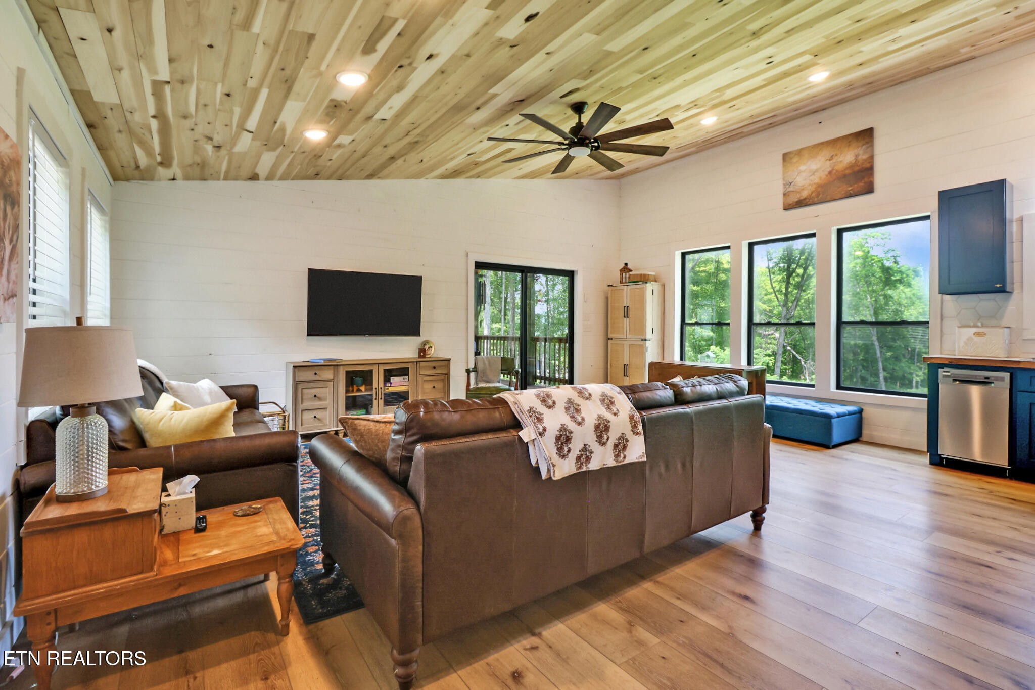 3205 Apache Road Jamestown, TN 38556 - Photo 11 of 38