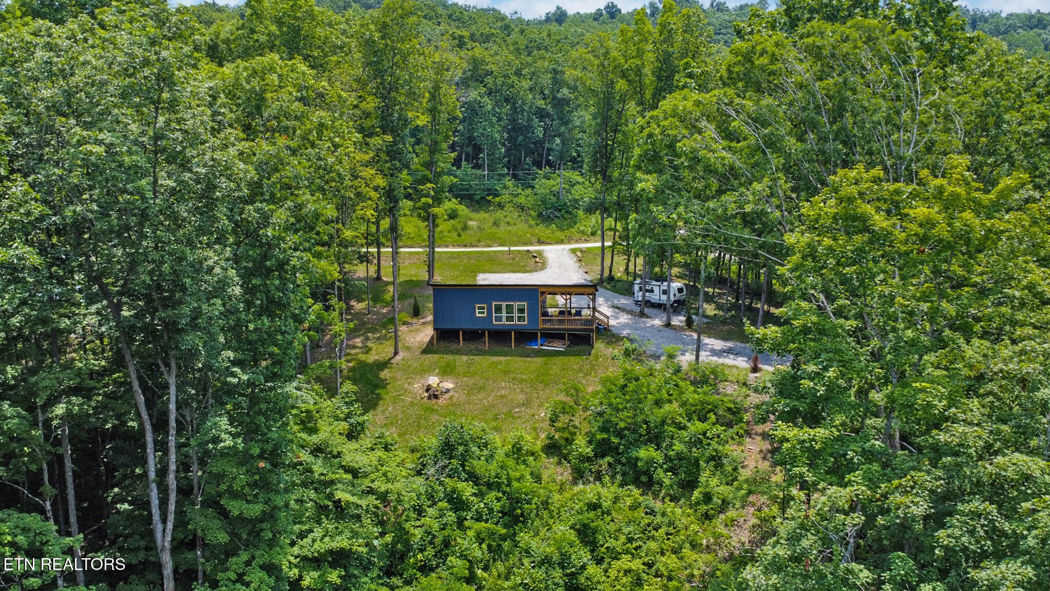 3205 Apache Road Jamestown, TN 38556 - Photo 3 of 38