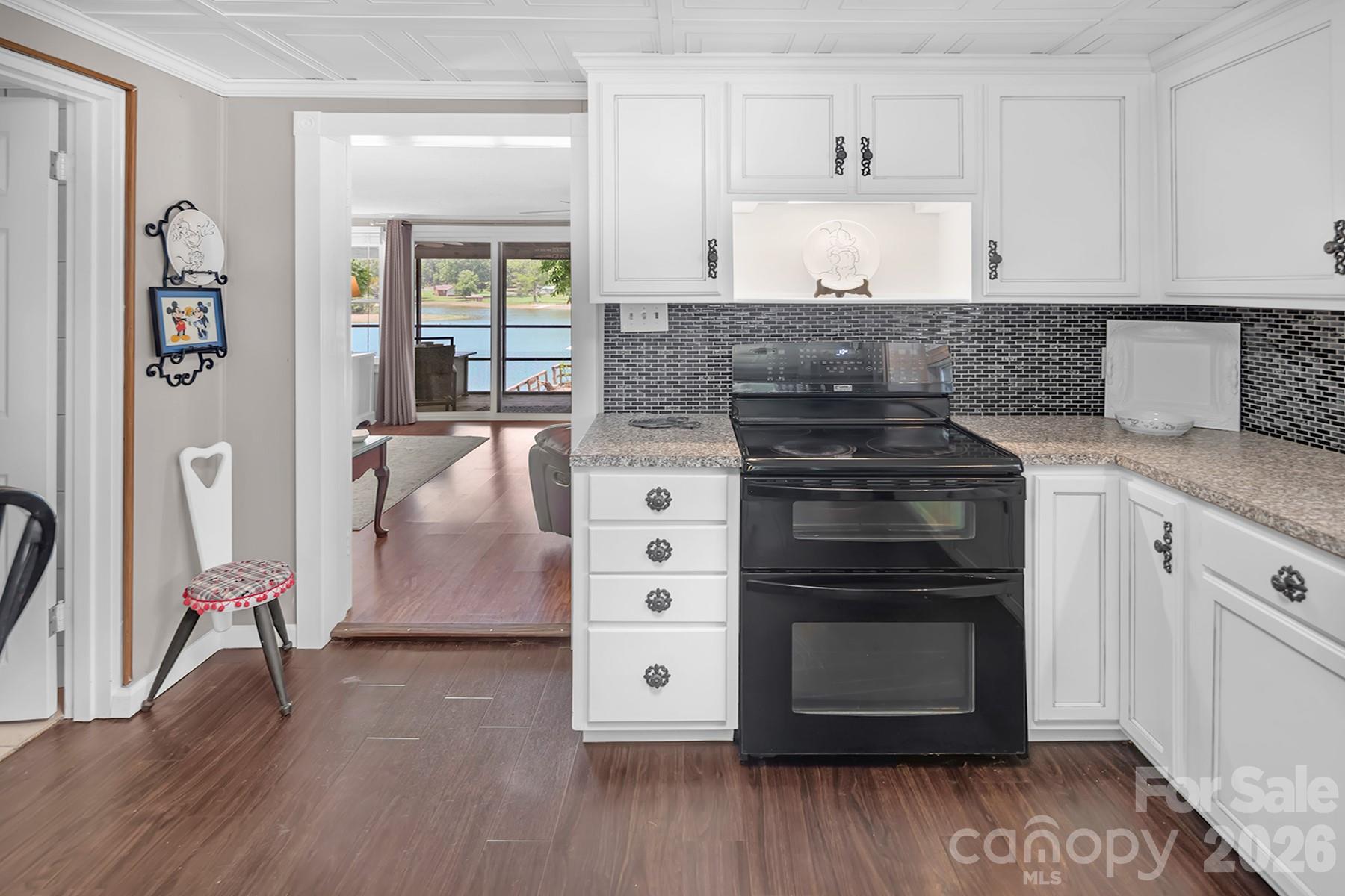 46842 Beach Road New London, NC 28127 - Photo 7 of 36