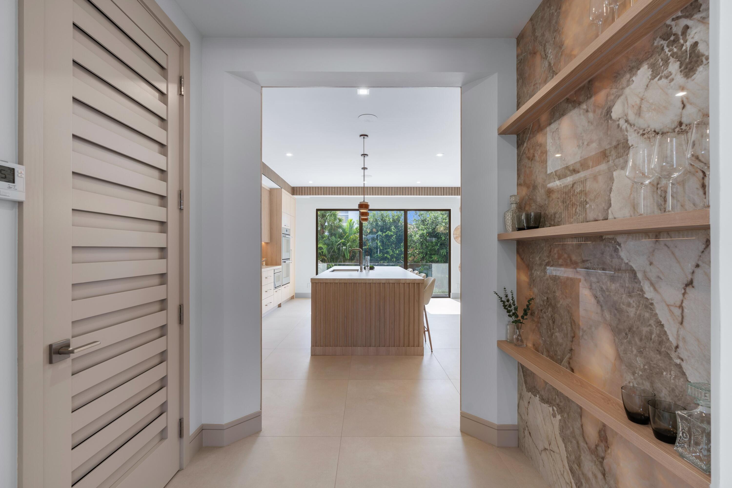 3099 Banyan Road, Unit A Boca Raton, FL 33432 - Photo 13 of 43 Main Living Hallway