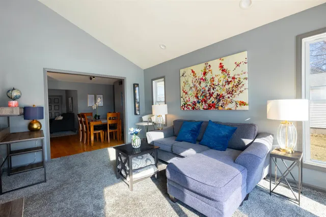 $210,000 | 800 Monroe Street, Hanover, IL 61041