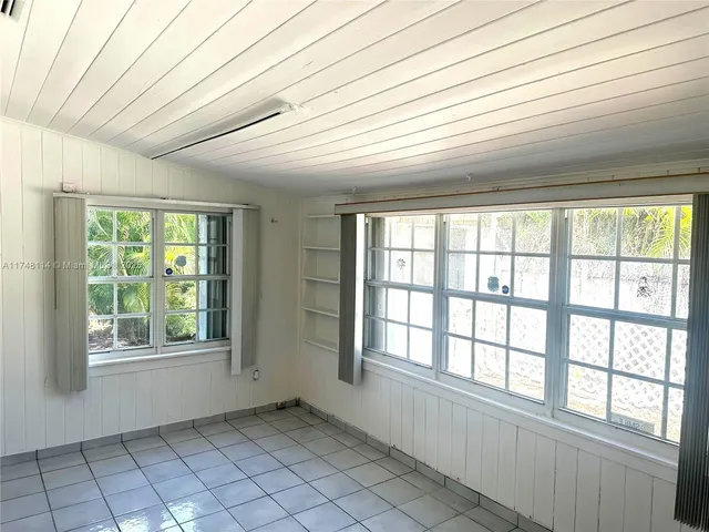 $740,000 | 3015 Southwest 24th Terrace, Miami, FL 33145