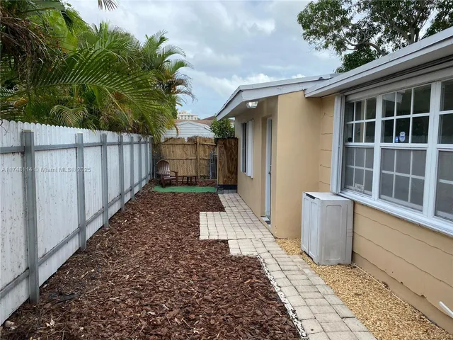 $740,000 | 3015 Southwest 24th Terrace, Miami, FL 33145
