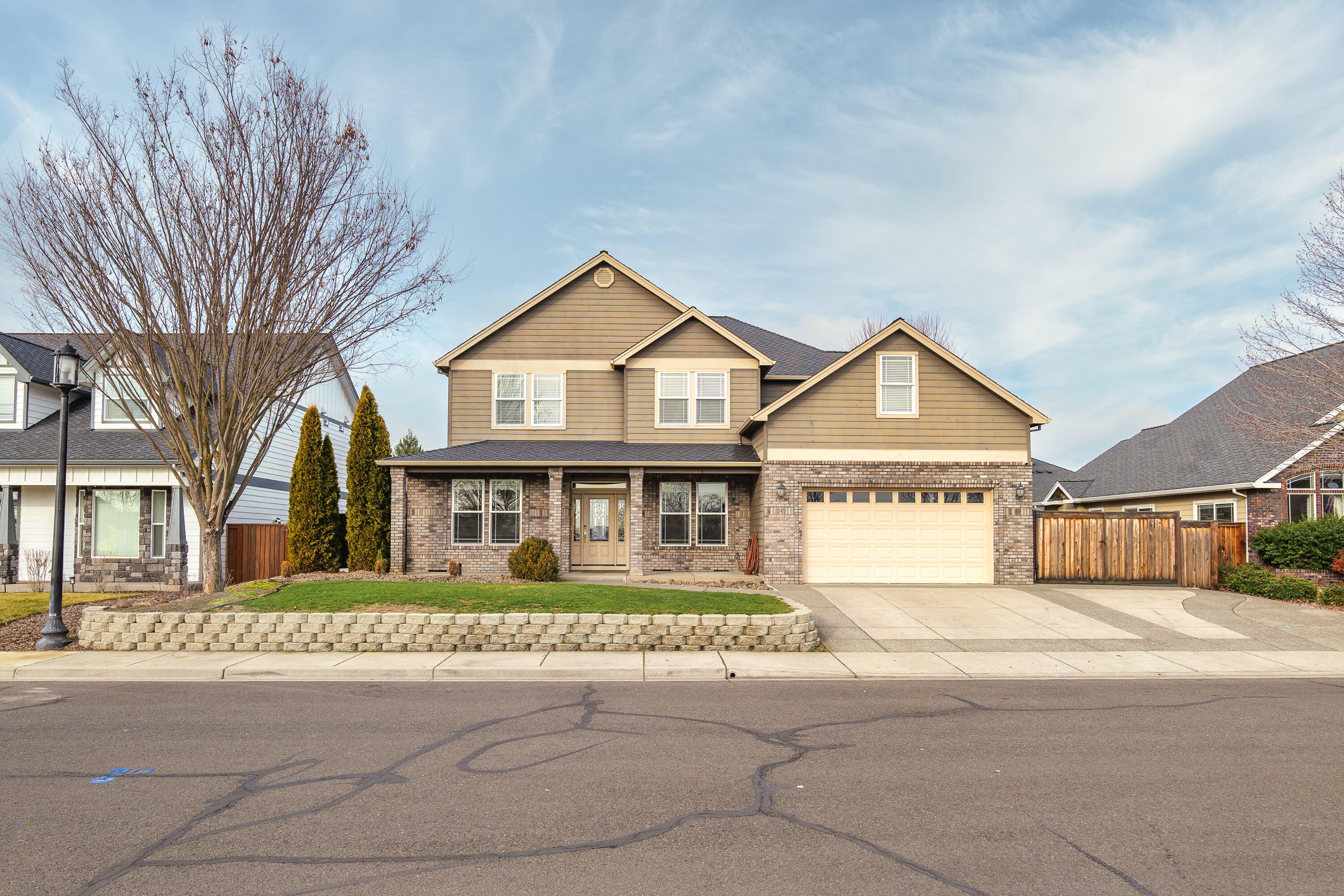 2193 Jeremy Street Central Point, OR 97502 - Photo 10 of 61 2193JeremySt-001