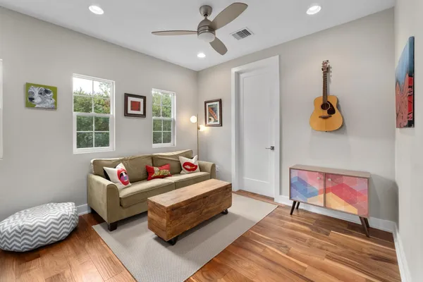 $1,390,000 | 3302 Funston Street, Austin, TX 78703