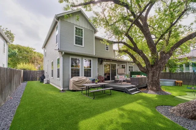 $1,490,000 | 3302 Funston Street, Austin, TX 78703