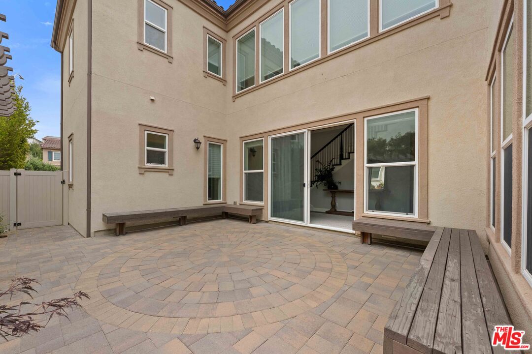 11925 North Ricasoli Way Porter Ranch, CA 91326 - Photo 8 of 57