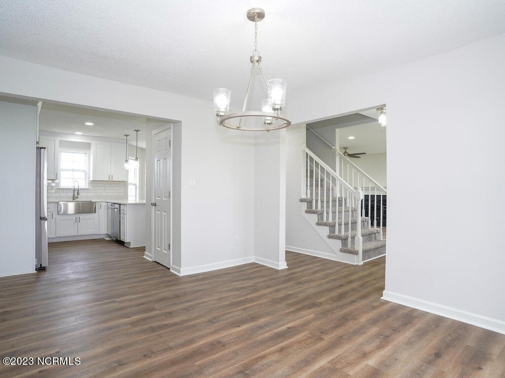 232 Tadmore Road Elizabeth City, NC 27909 - Photo 12 of 36 DSC09339-039-082-1024x768