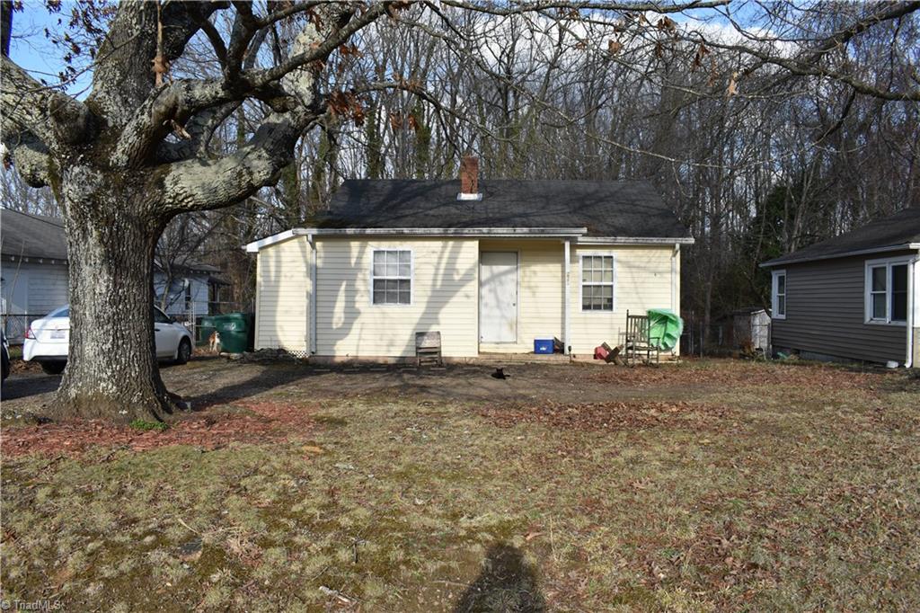 931 Marlboro Street High Point, NC 27260 - Photo 2 of 13