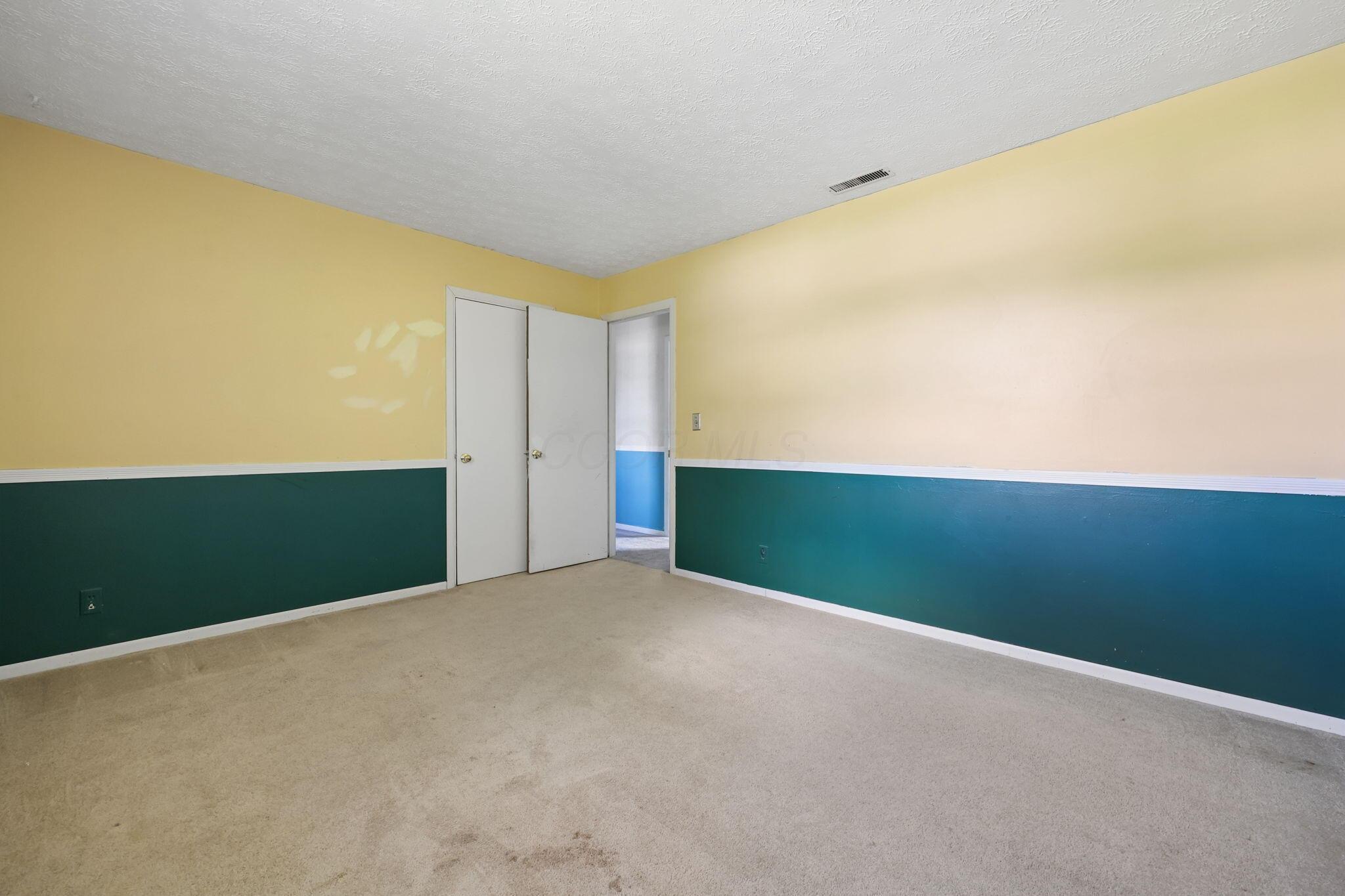 7675 Lake Drive Road Heath, OH 43056 - Photo 23 of 41