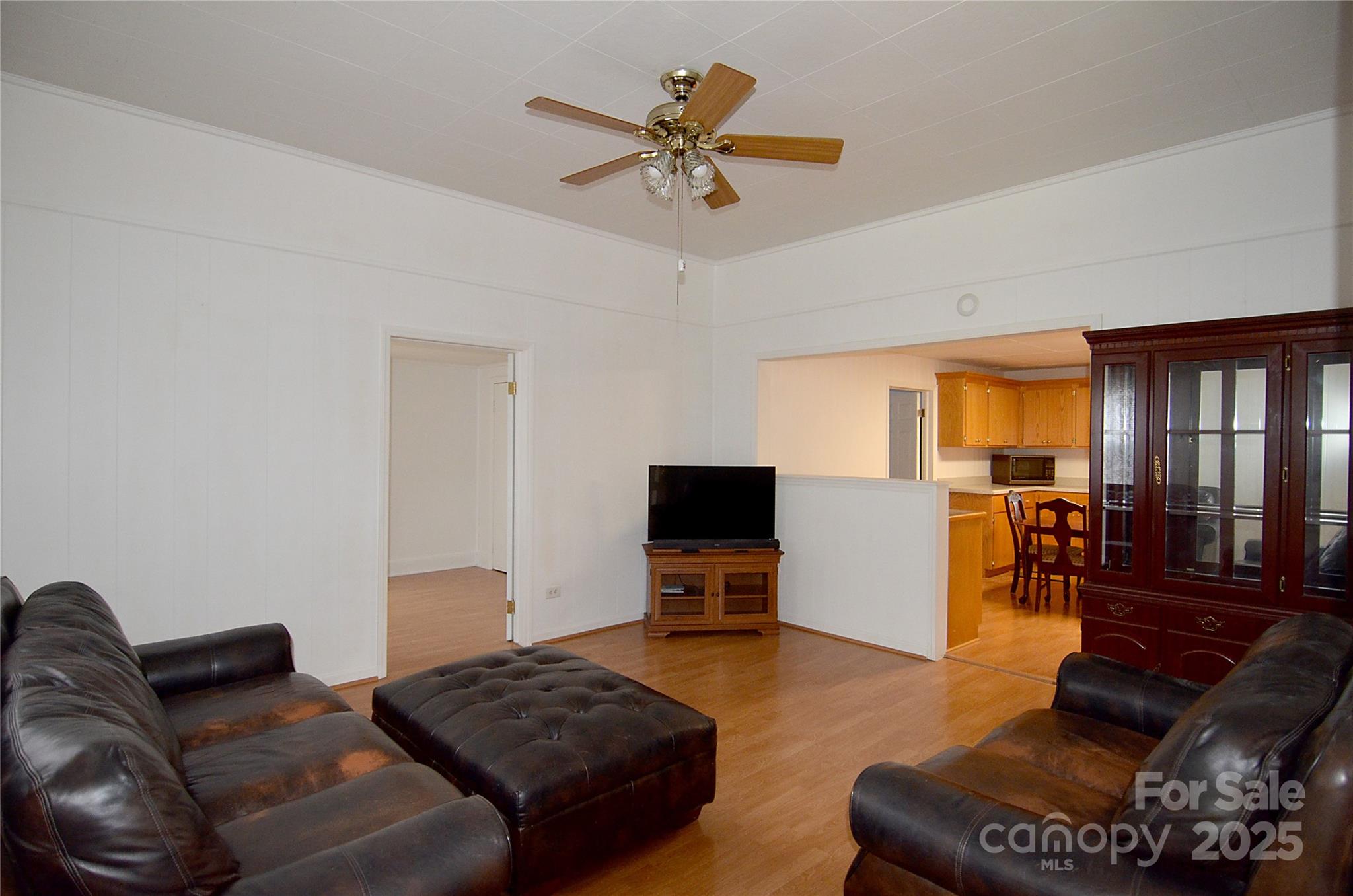 60 3rd Street Marion, NC 28752 - Photo 8 of 16 Gallery Image 8