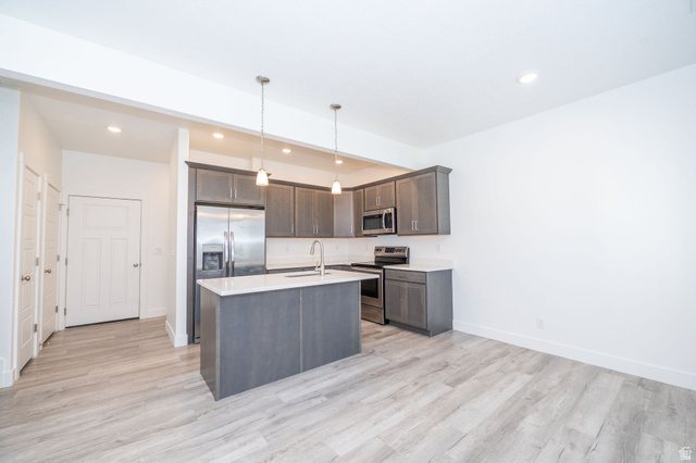 46 West 460 Smithfield, UT 84335 - Photo 7 of 31 Kitchen