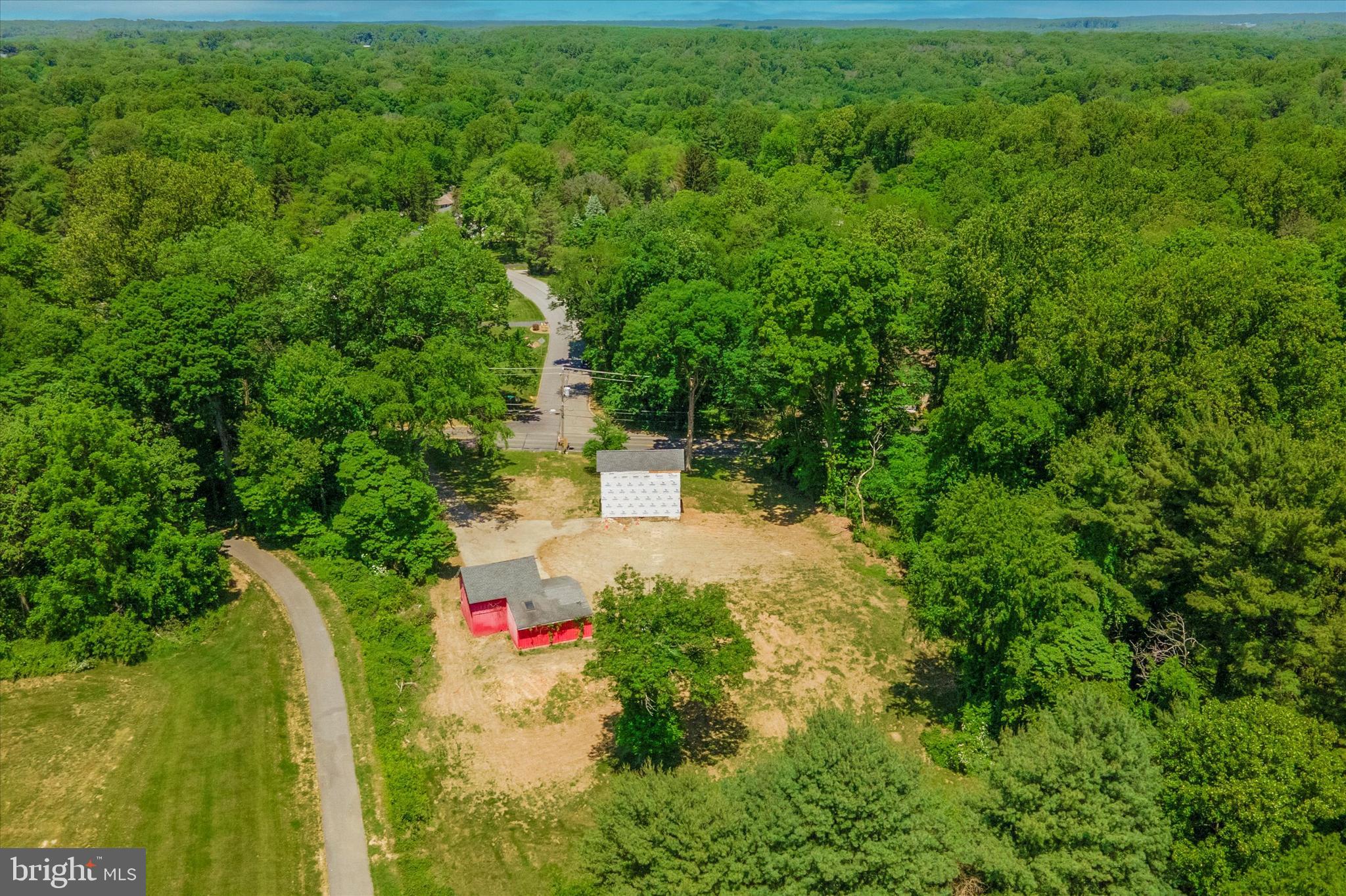 690 West Rose Tree Road Media, PA 19063 - Photo 1 of 15 Drone footage of the property