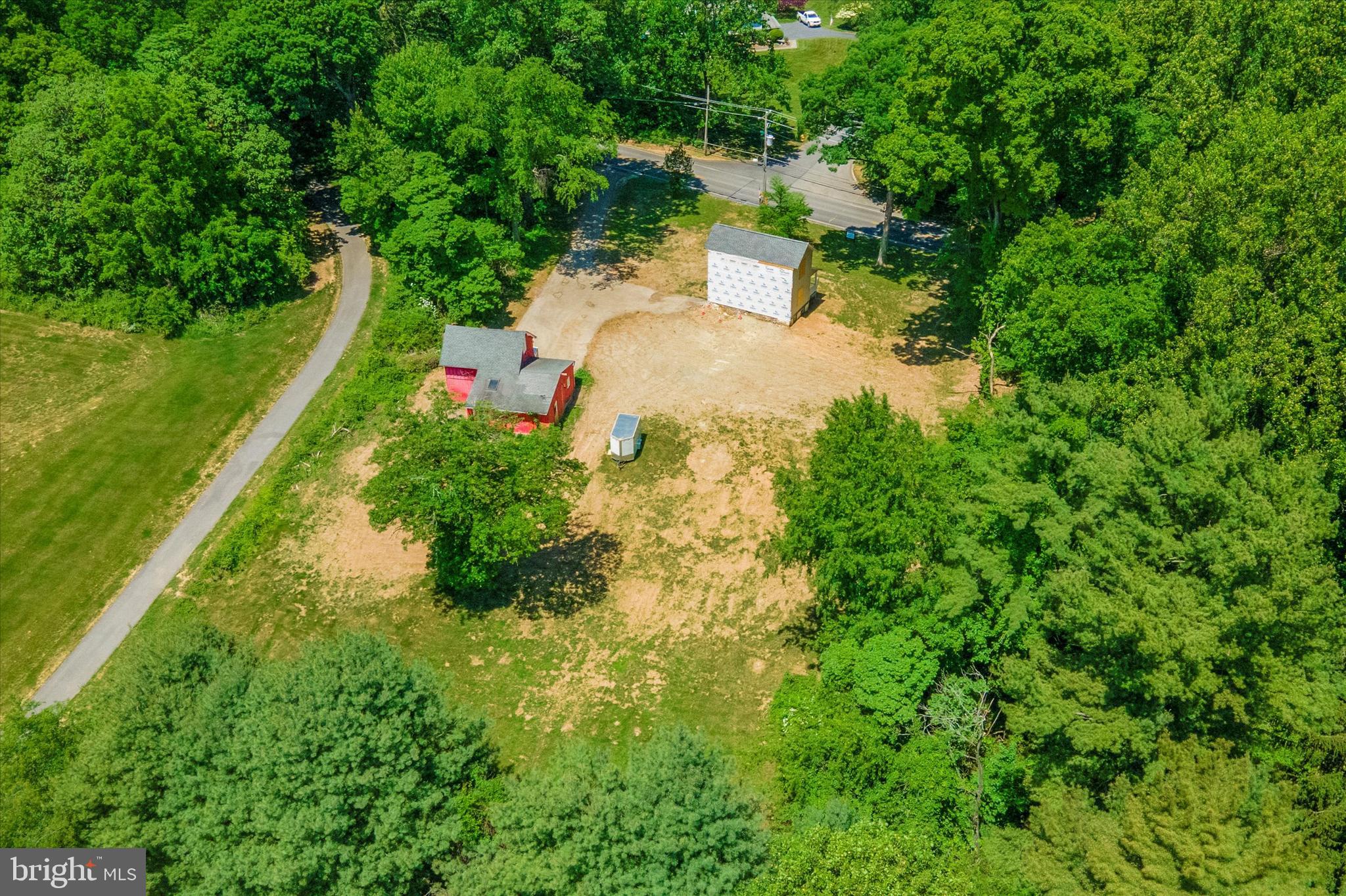 690 West Rose Tree Road Media, PA 19063 - Photo 2 of 15 Drone footage of the property
