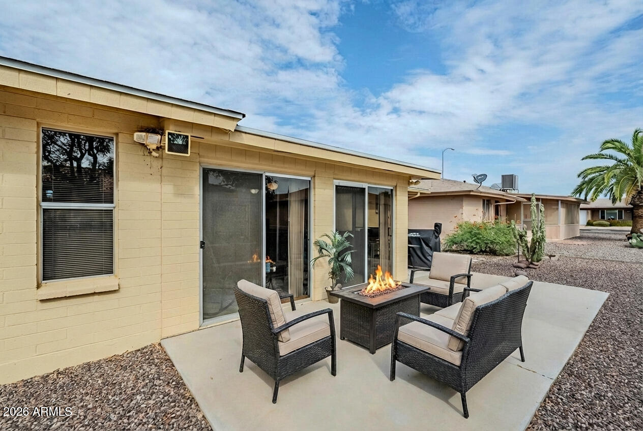 2159 South Periwinkle Mesa, AZ 85209 - Photo 2 of 32 Outdoor patio