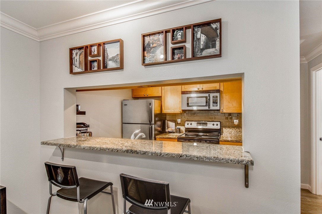 10831 Northeast 147th Lane, Unit R101 Bothell, WA 98011 - Photo 13 of 25