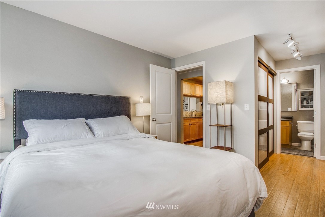 10831 Northeast 147th Lane, Unit R101 Bothell, WA 98011 - Photo 18 of 25