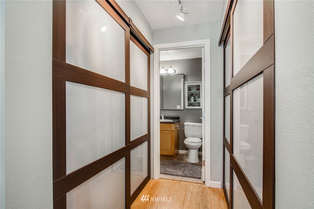 10831 Northeast 147th Lane, Unit R101 Bothell, WA 98011 - Photo 19 of 25
