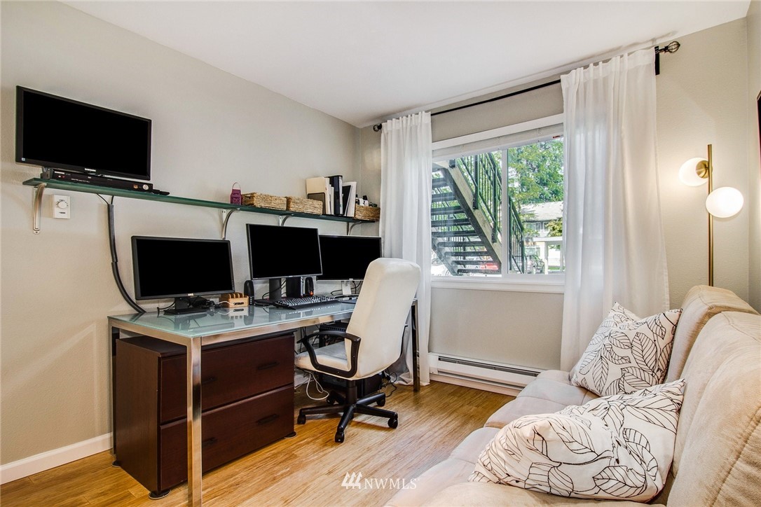10831 Northeast 147th Lane, Unit R101 Bothell, WA 98011 - Photo 20 of 25