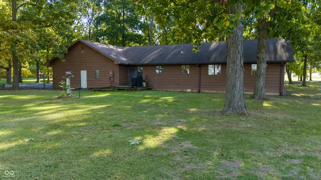 $459,900 | 11020 West Us Highway, Charlottesville, IN 46117