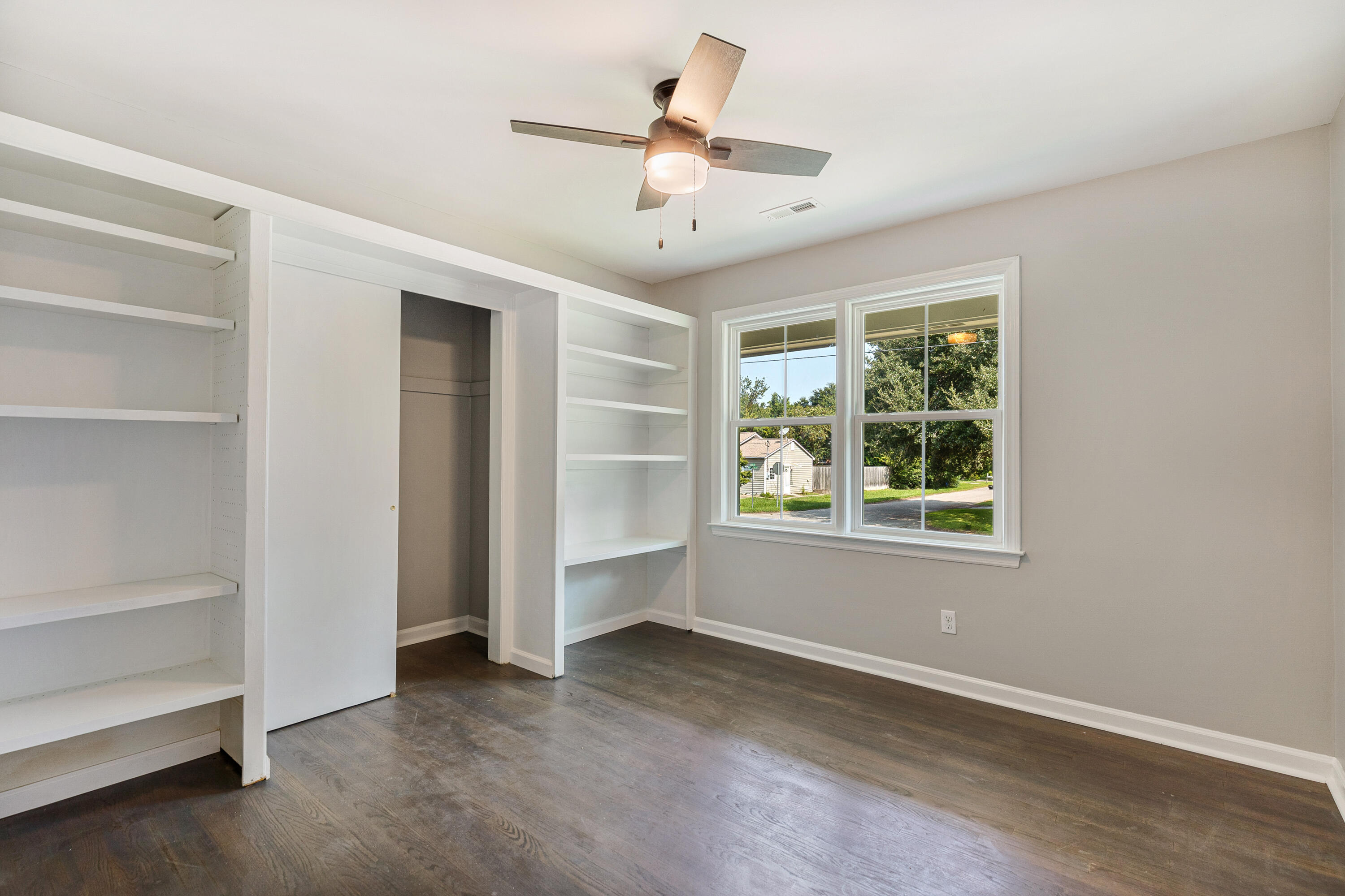 1309 Hampshire Road Charleston, SC 29412 - Photo 27 of 40 1309 Hampshire Road
