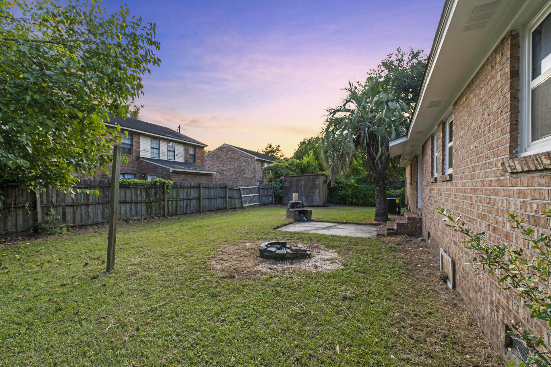 1309 Hampshire Road Charleston, SC 29412 - Photo 40 of 40 1309 Hampshire Road