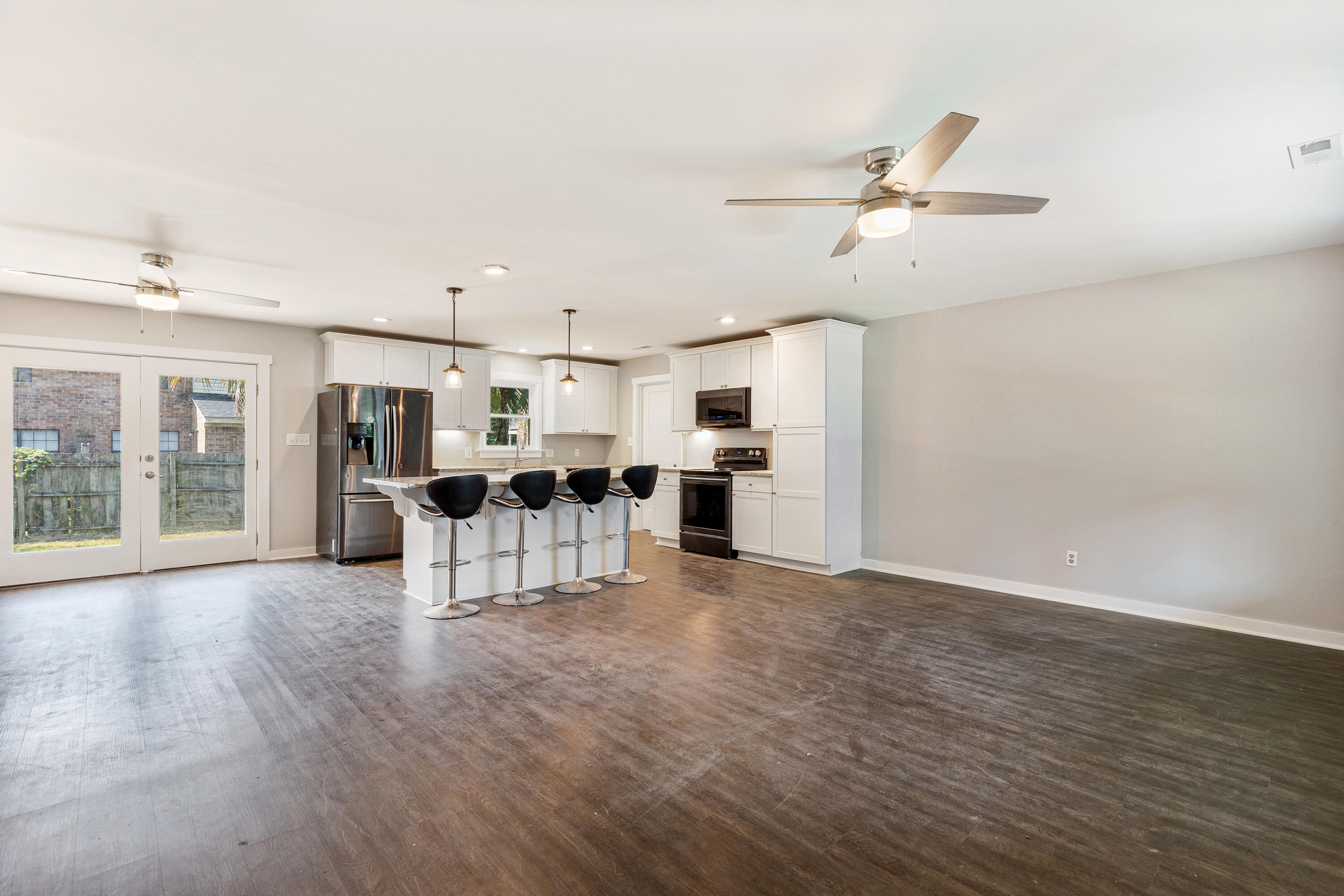 1309 Hampshire Road Charleston, SC 29412 - Photo 10 of 40 Digitally Staged