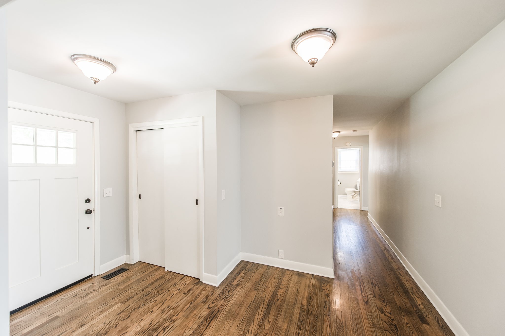 139 Cherokee Road Hendersonville, TN 37075 - Photo 6 of 33 Gallery Image 6