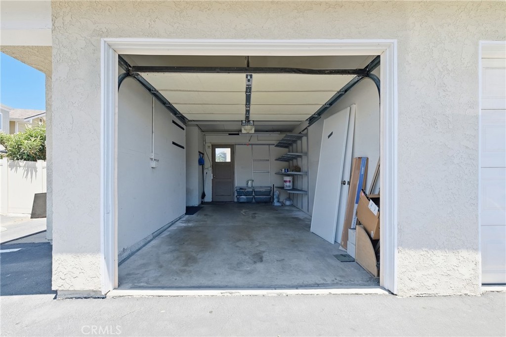 54 Oval Road Irvine, CA 92604 - Photo 28 of 28 Garage