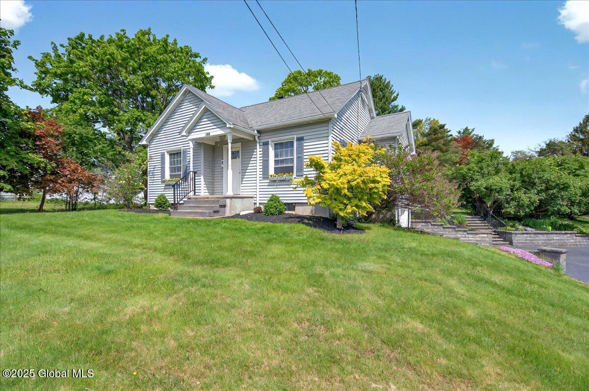 533 Boght Road Colonie, NY 12047 - Photo 3 of 39 32-533 BOGHT RD-4