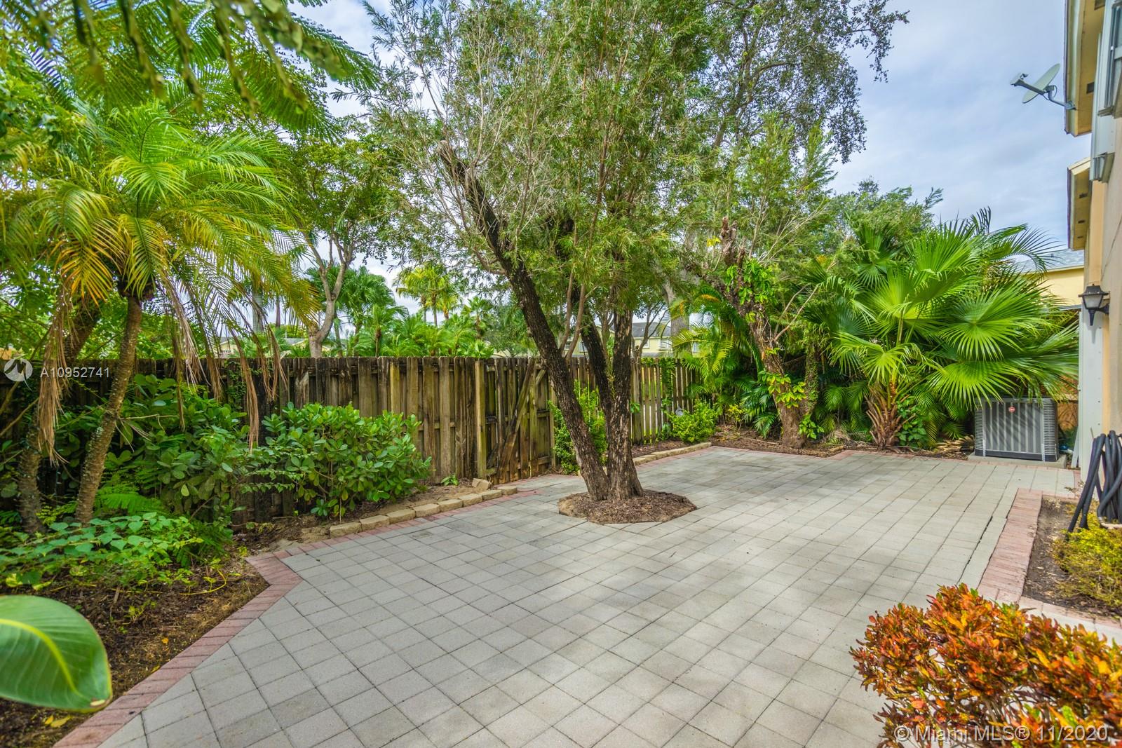 11790 Southwest 100th Street Miami, FL 33186 - Photo 2 of 13