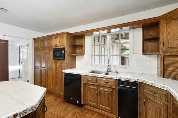 $2,995,000 | 1700 McClaren Drive, Carmichael, CA 95608