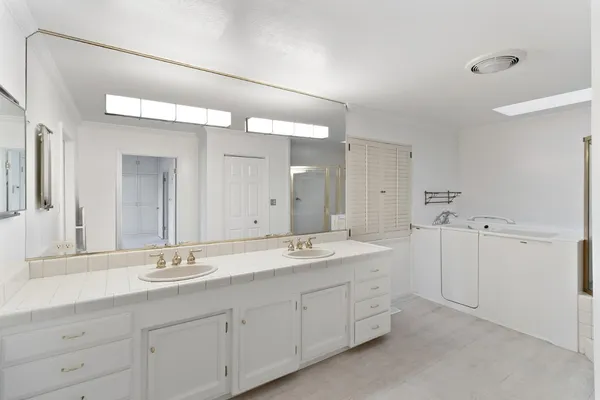 $2,995,000 | 1700 McClaren Drive, Carmichael, CA 95608