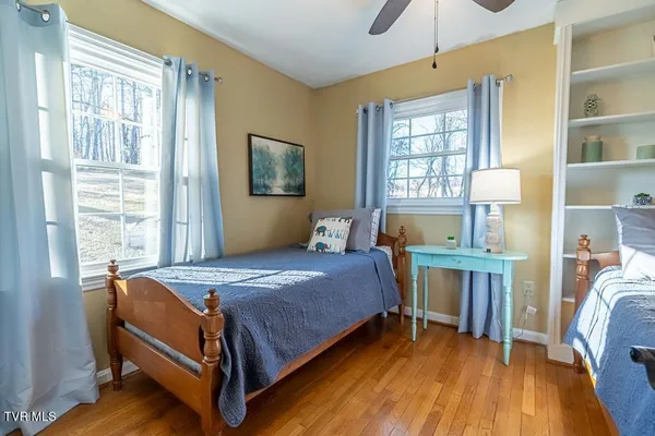 $389,900 | 12104 Linden Street, Meadowview, VA 24361