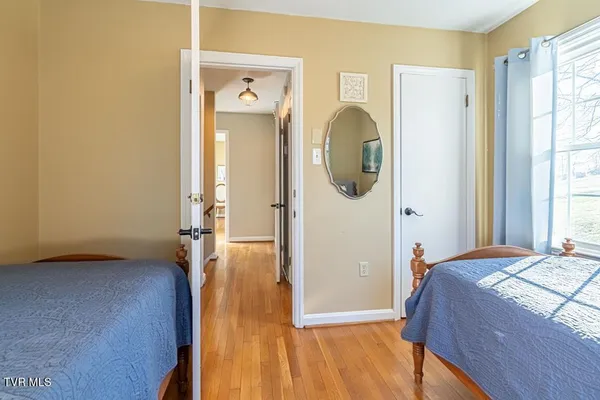 $379,900 | 12104 Linden Street, Meadowview, VA 24361