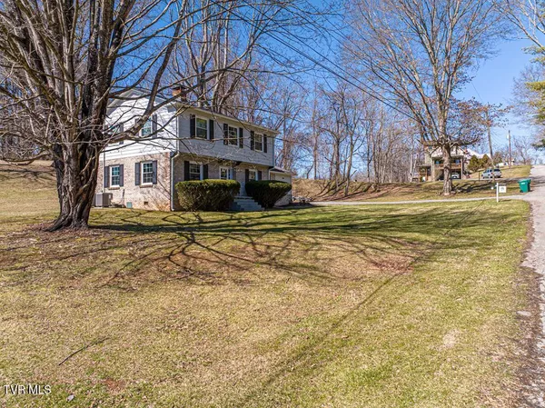 $379,900 | 12104 Linden Street, Meadowview, VA 24361