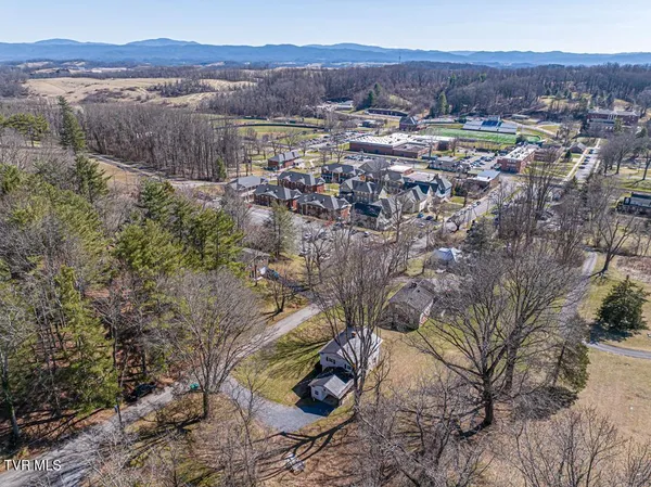 $379,900 | 12104 Linden Street, Meadowview, VA 24361