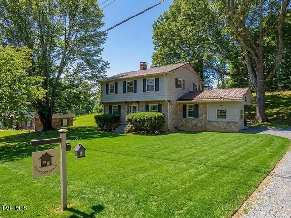 $369,000 | 12104 Linden Street, Meadowview, VA 24361