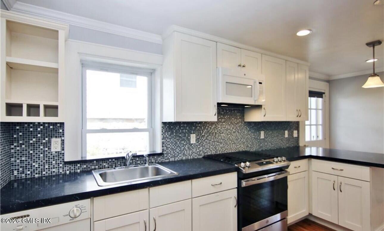 7 Bible Street, Unit 1 Cos Cob, CT 06807 - Photo 9 of 14 7 Bible St - photo 8