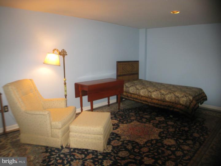 37 F Melrose Road, Unit F Princeton, NJ 08540 - Photo 12 of 14 Gallery Image 12