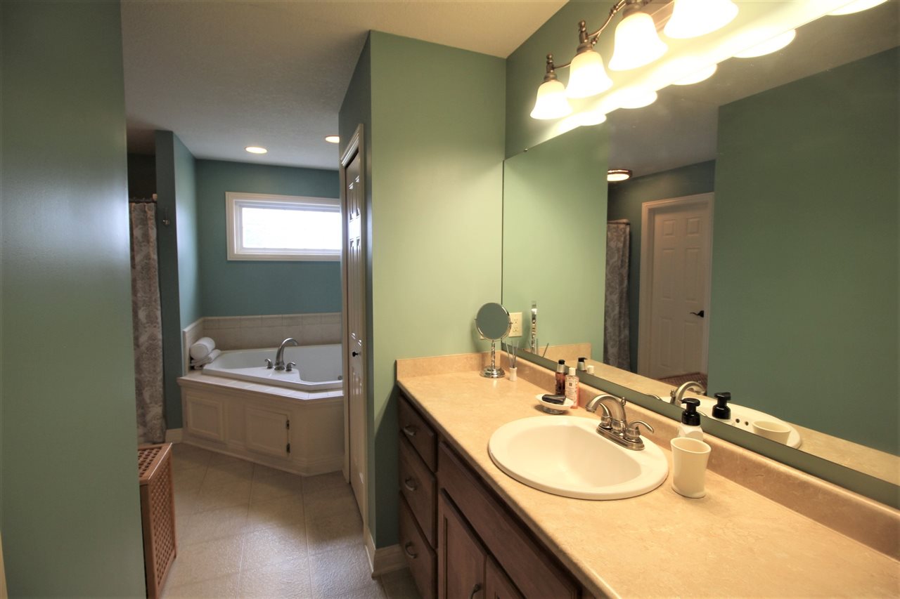 1490 North Lexington Road Marion, IN 46952 - Photo 19 of 36 Gallery Image 19