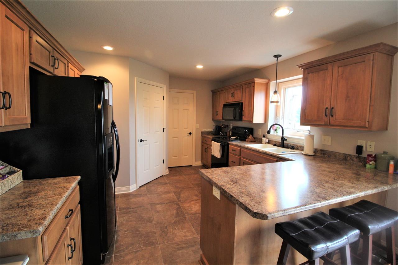 1490 North Lexington Road Marion, IN 46952 - Photo 5 of 36 Gallery Image 5