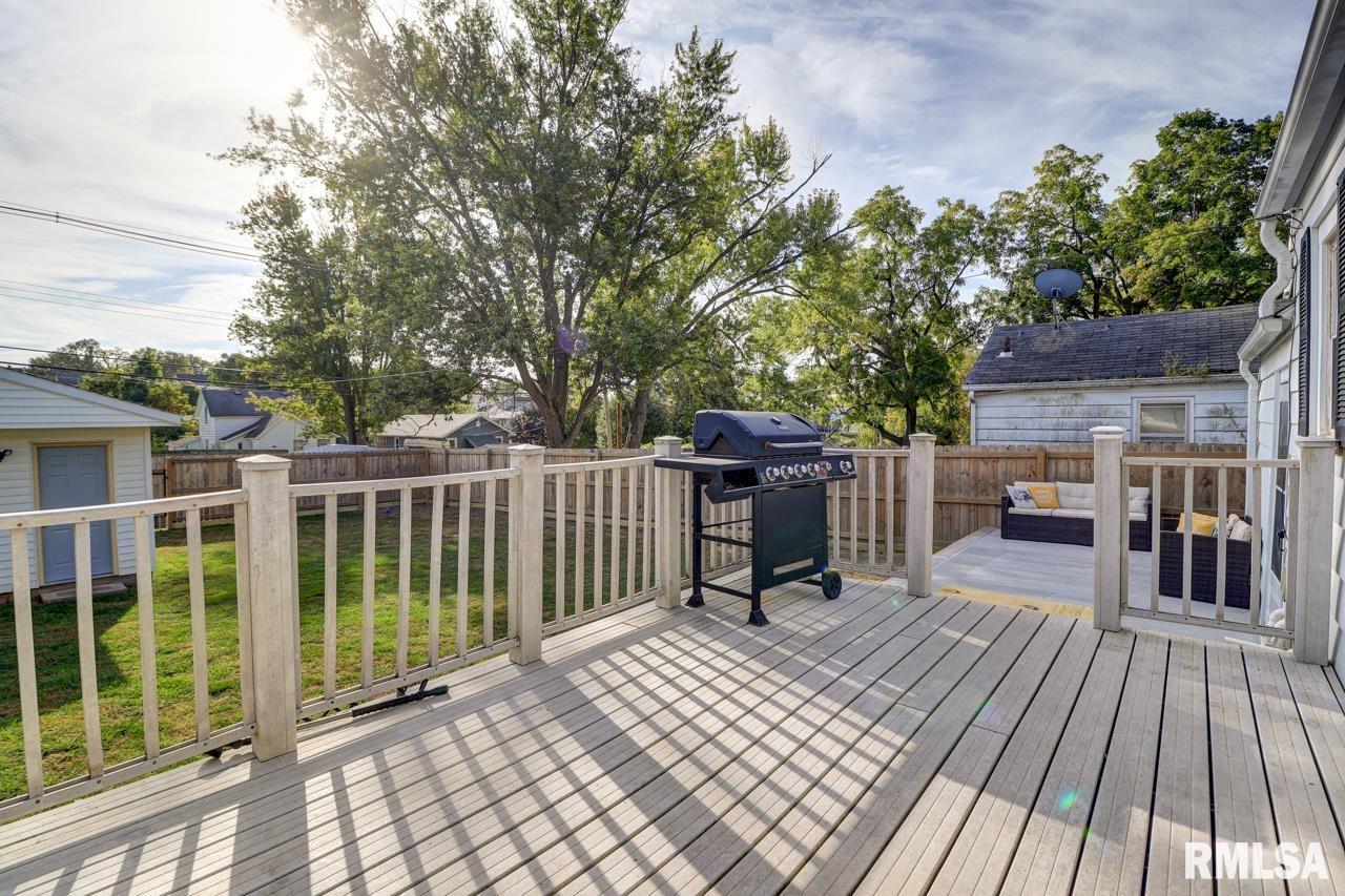 2813 North 3rd Street Clinton, IA 52732 - Photo 14 of 21