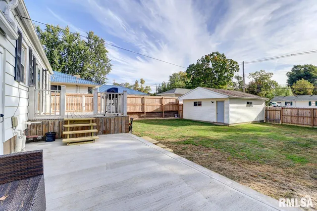 $123,500 | 2813 North 3rd Street, Clinton, IA 52732