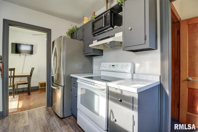 $123,500 | 2813 North 3rd Street, Clinton, IA 52732