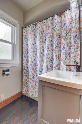 $123,500 | 2813 North 3rd Street, Clinton, IA 52732