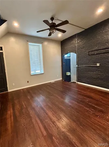 $139,900 | 1118 Mallinckrodt Street, St. Louis, MO 63107