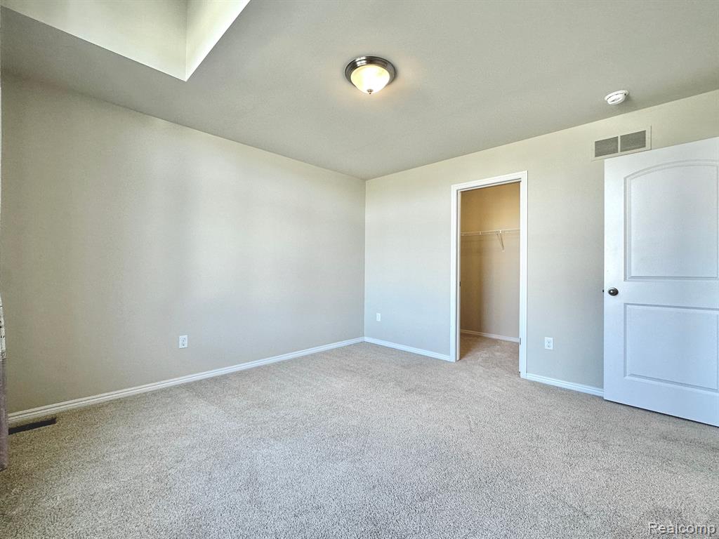 3922 Somerset Circle Rochester, MI 48309 - Photo 38 of 45 Gallery Image 38