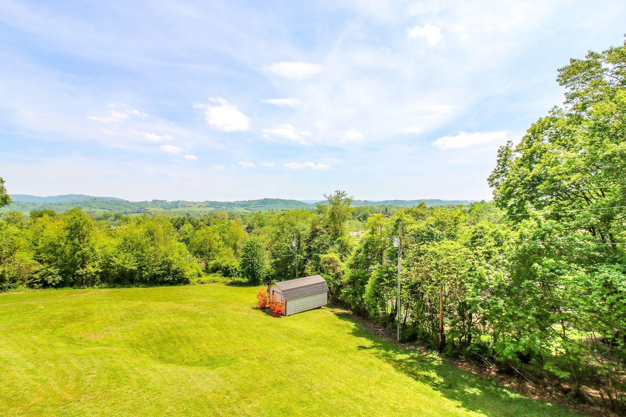 285 Bello Road Tazewell, TN 37879 - Photo 40 of 40 UtinNBA7