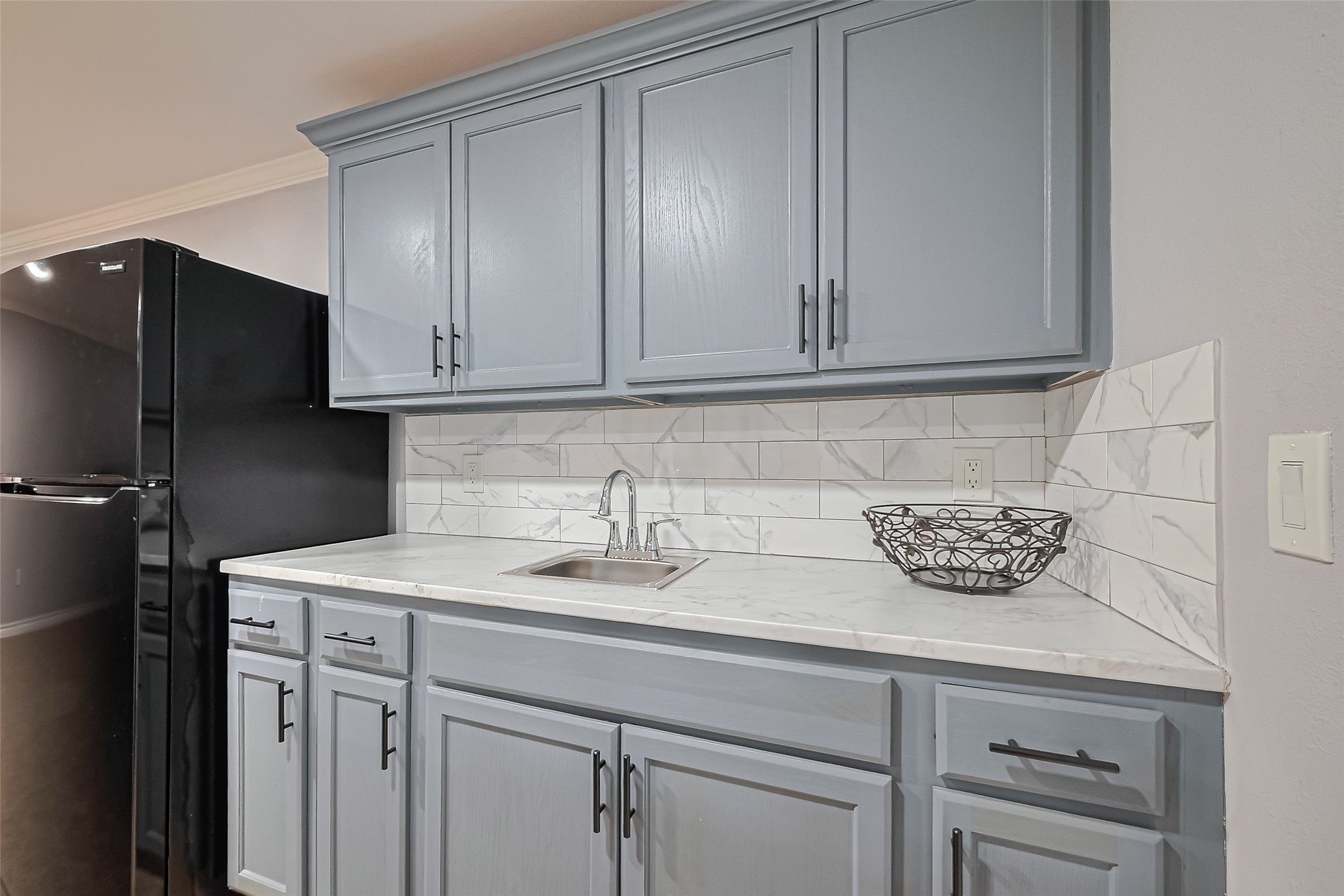 8107 Dillon Street Houston, TX 77061 - Photo 12 of 26